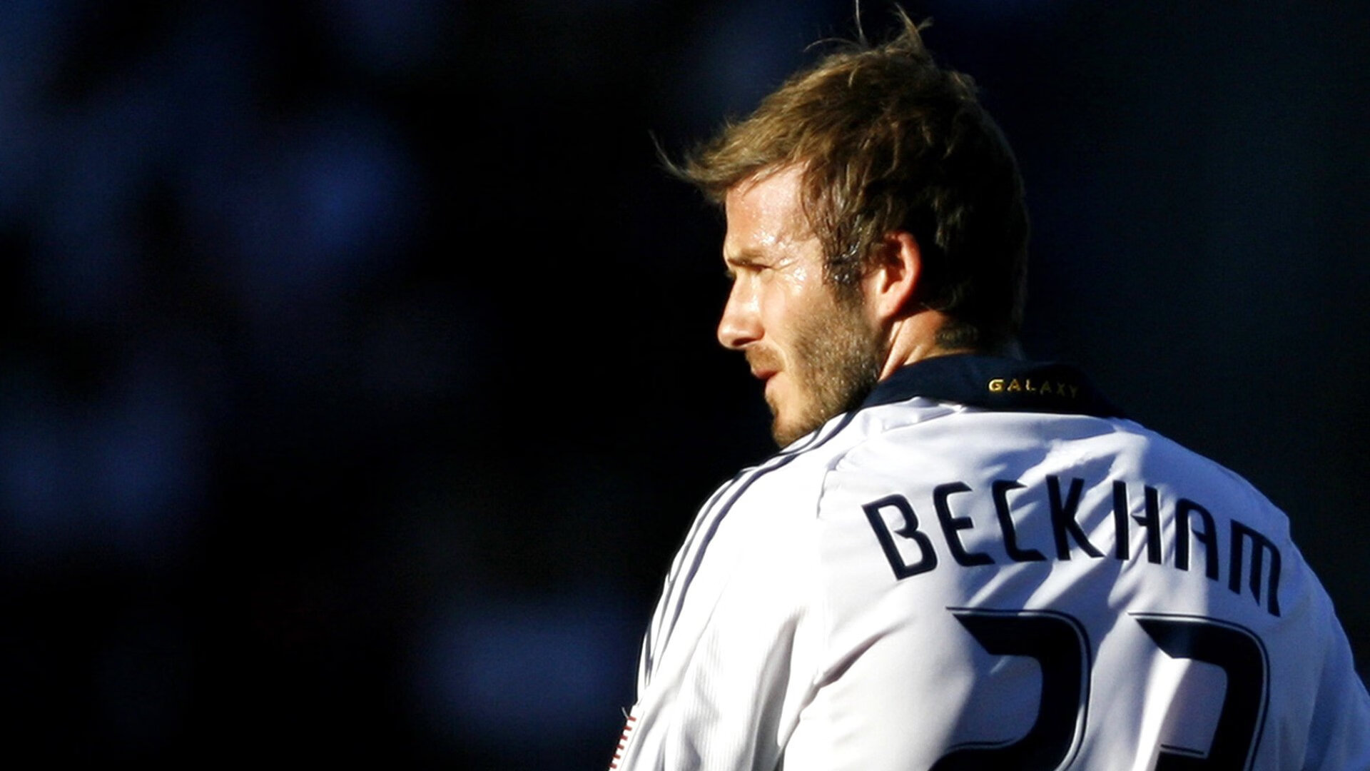 太阳新签约球员被评为“最佳新秀体验官”，太阳新球衣